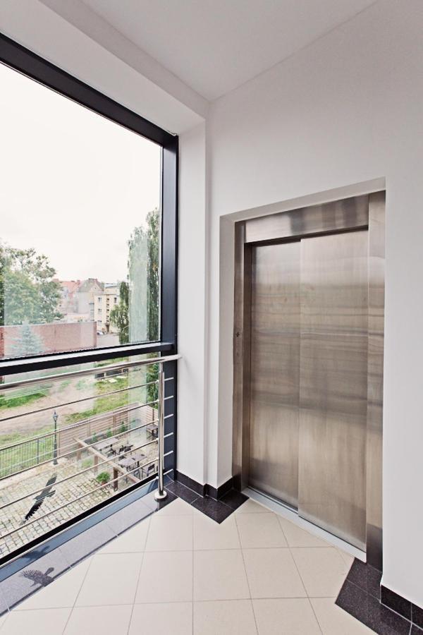 דירות שצ'צ'ינק Loft Soho מראה חיצוני תמונה