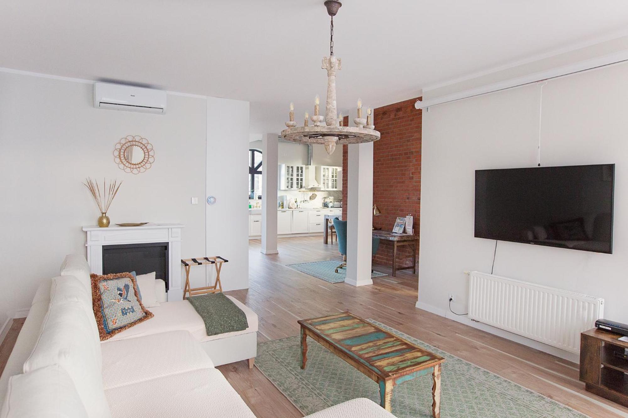 דירות שצ'צ'ינק Loft Soho מראה חיצוני תמונה